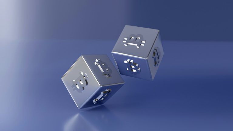 Understanding Crypto Airdrops: Opportunities and Risks