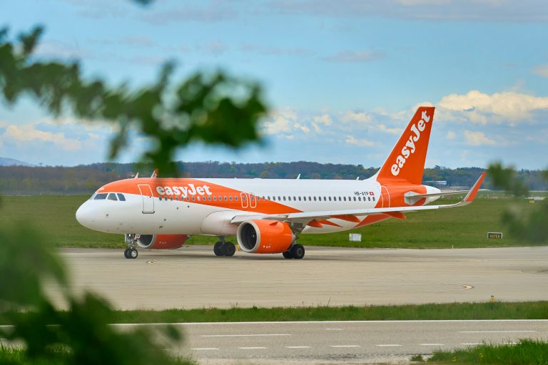 easyJet Adds Manchester to Bari Route for Summer 2026