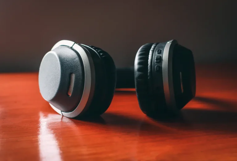 Best Buy Labor Day Deals: Half-Price Sony Headphones, Big TV Cuts and More Best Buy Labor Day deals